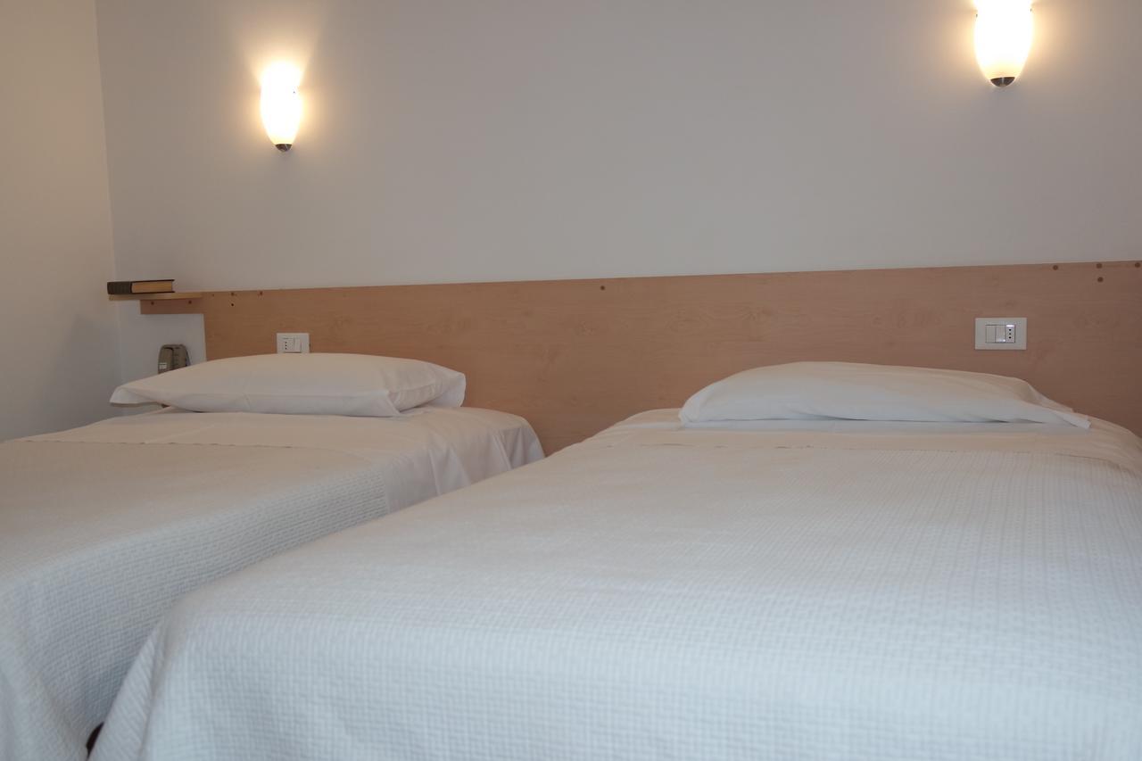 Hotel Livio Brescia Exterior photo